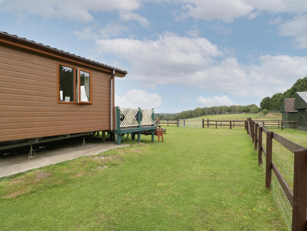 Hill View, Lilac Lodge แวร์แรม ภายนอก รูปภาพ