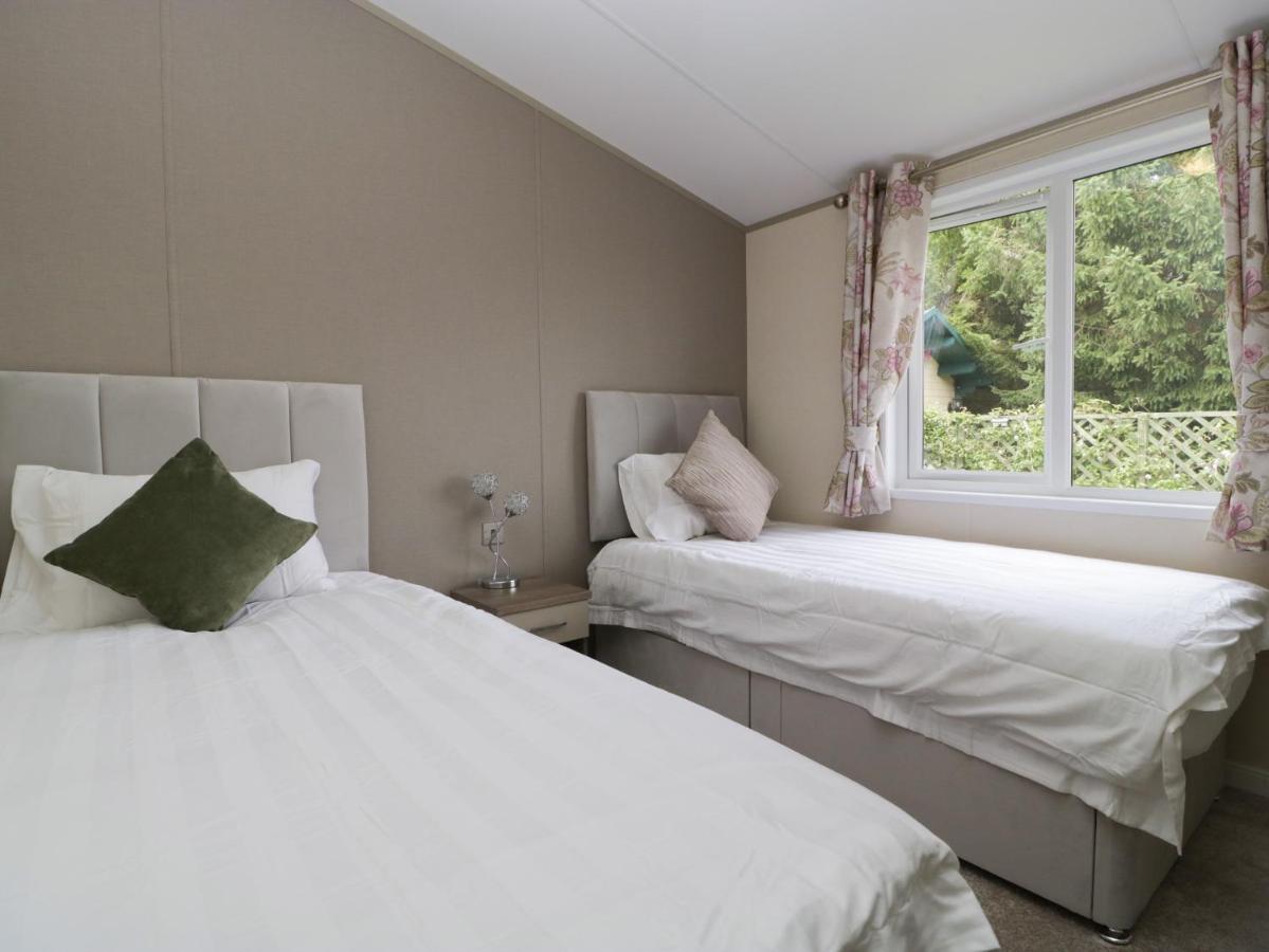 Hill View, Lilac Lodge แวร์แรม ภายนอก รูปภาพ